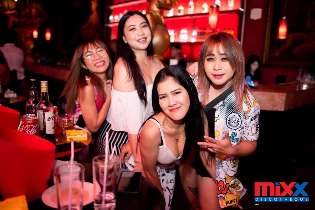 mixx231064.jpg