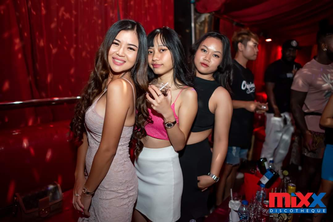 mixx231091.jpg