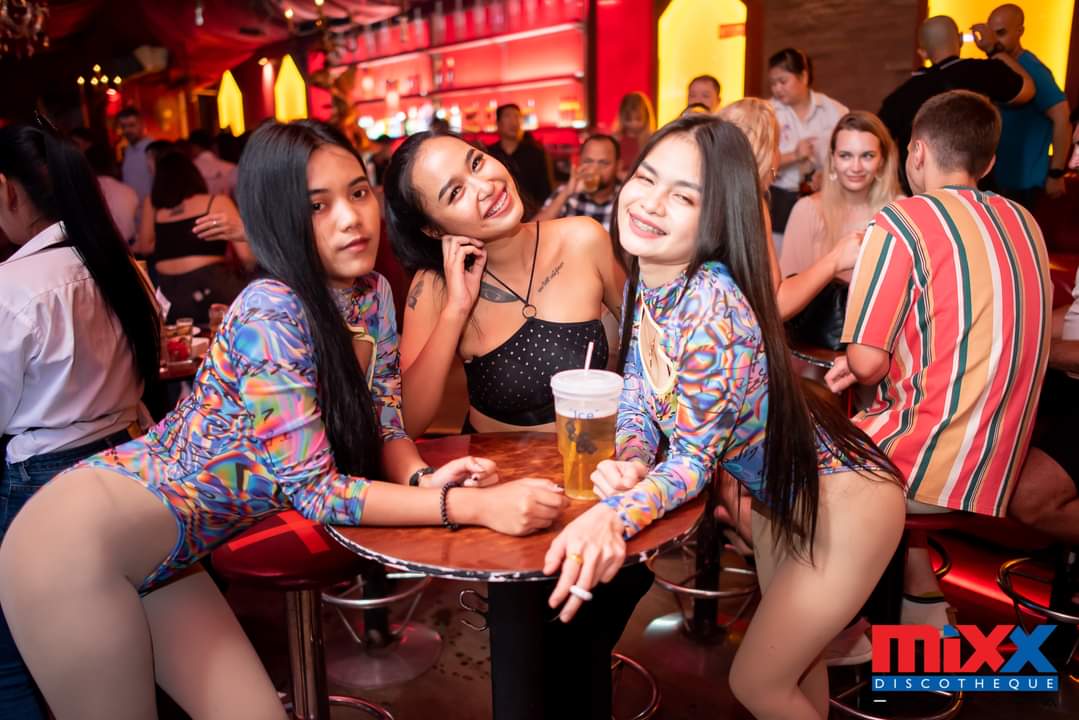 mixx231112.jpg