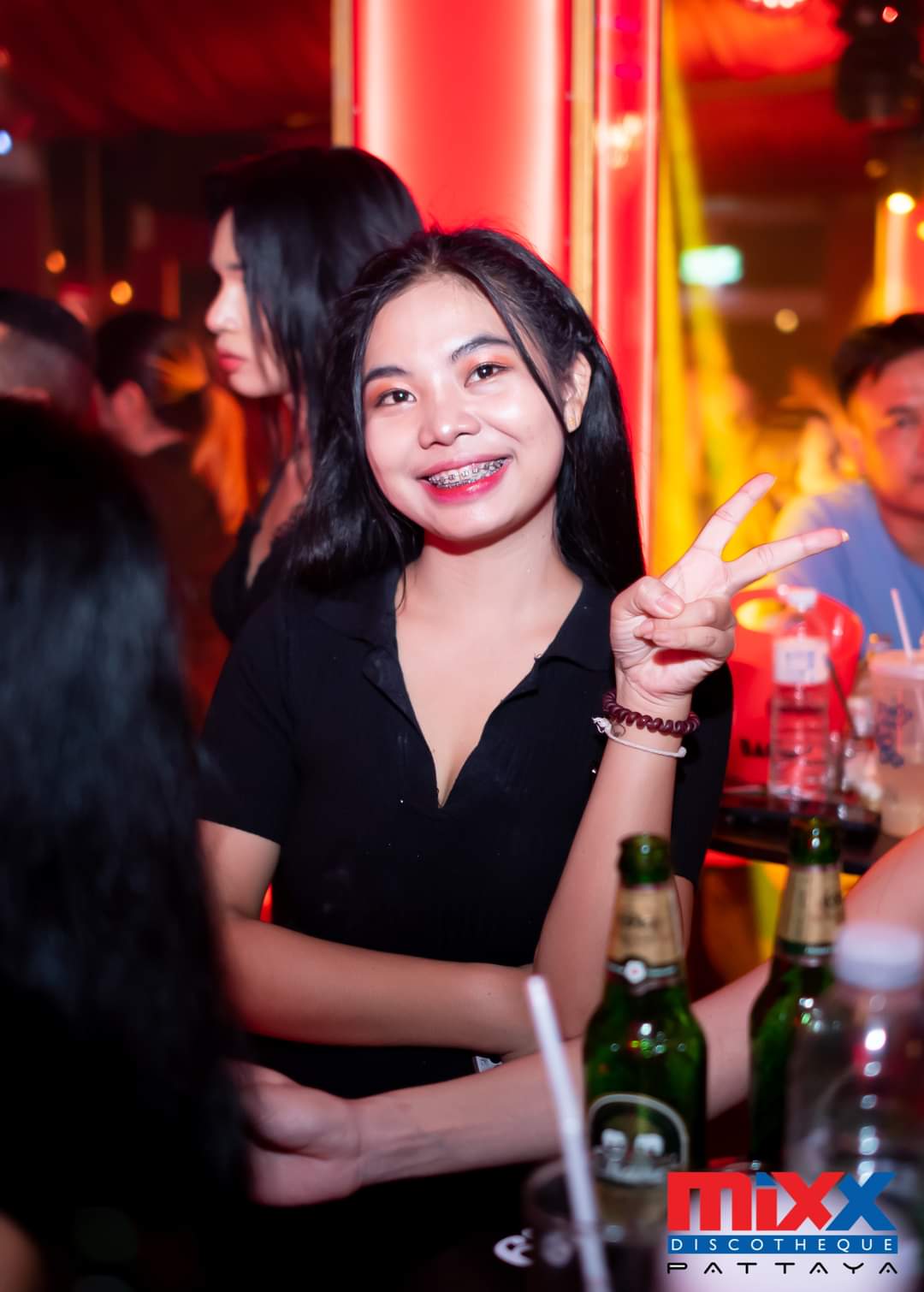 mixx232036.jpg