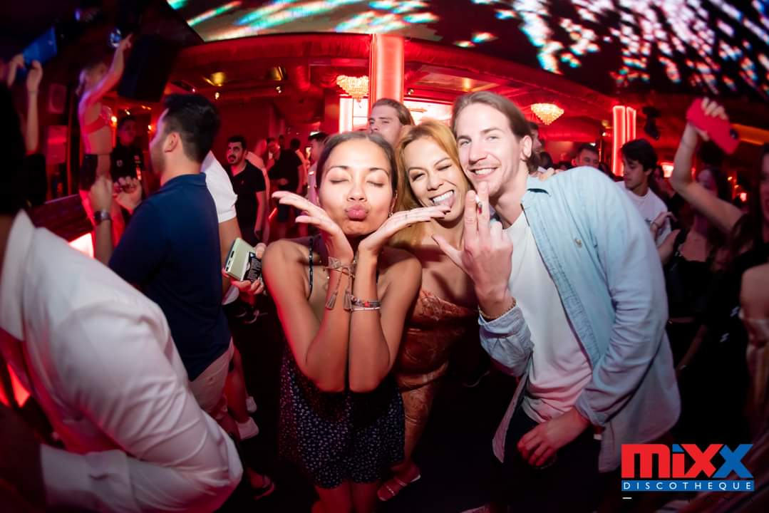mixx232080.jpg