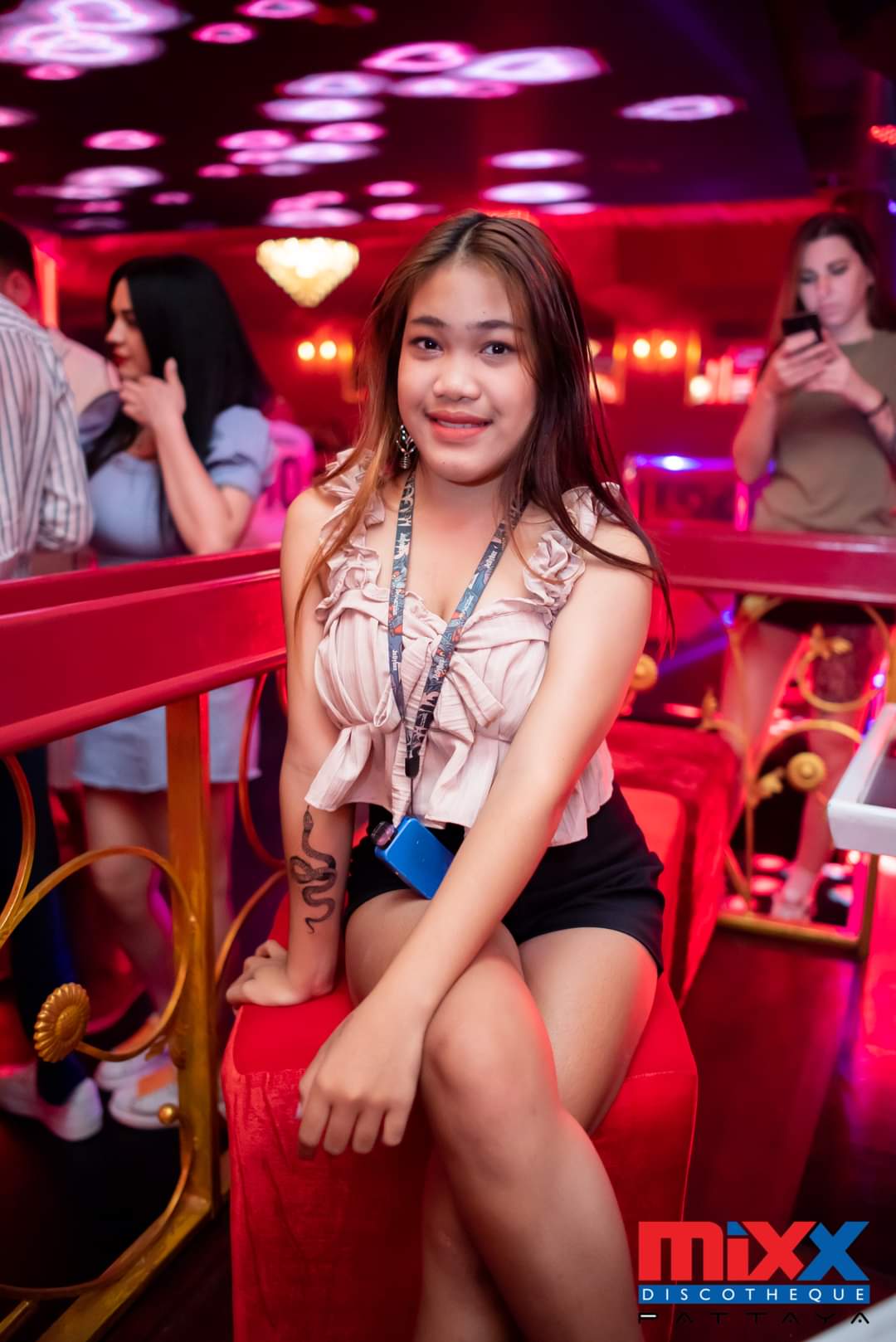 mixx232209.jpg