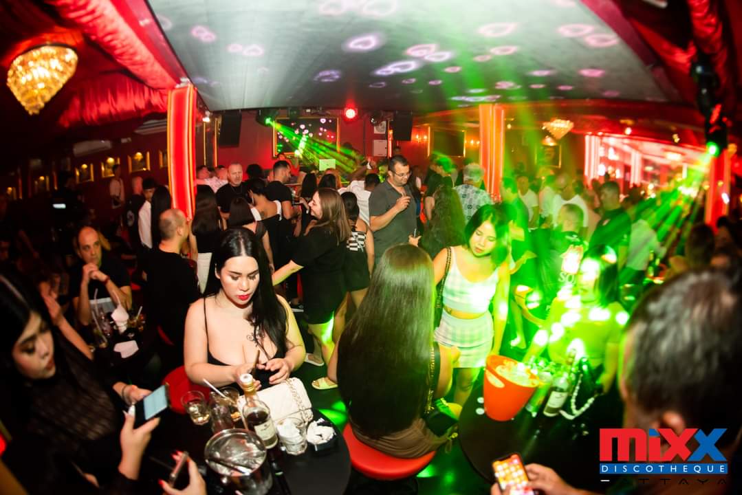 mixx232269.jpg