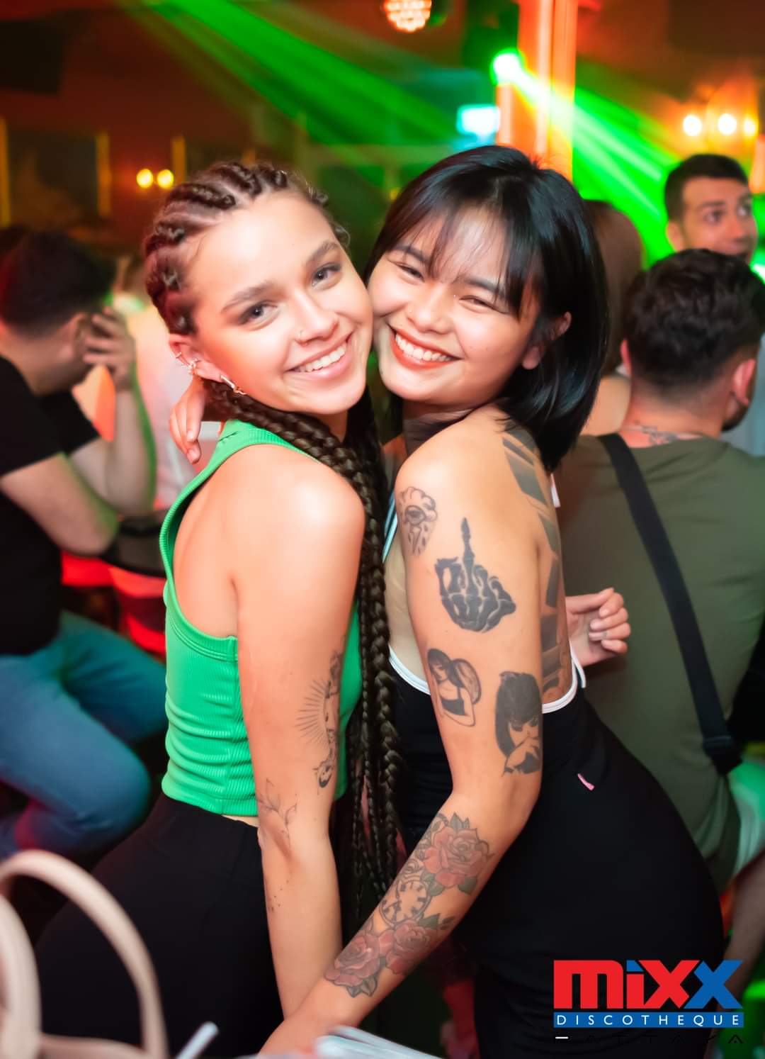 mixx233001.jpg