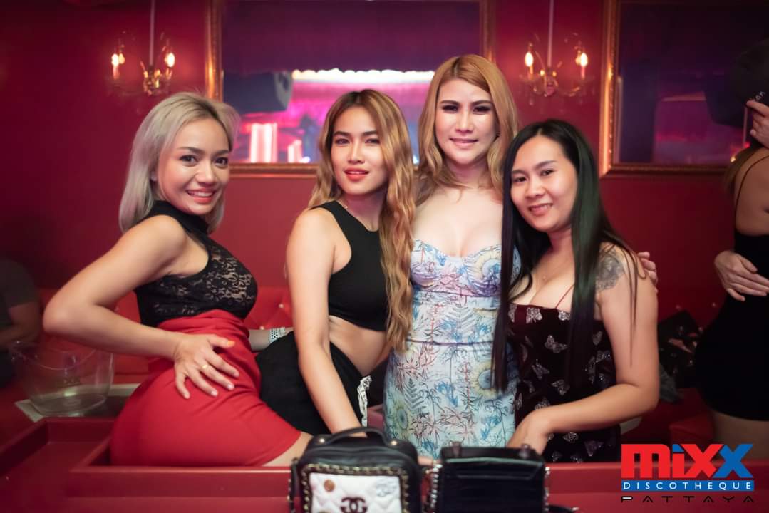 mixx233144.jpg