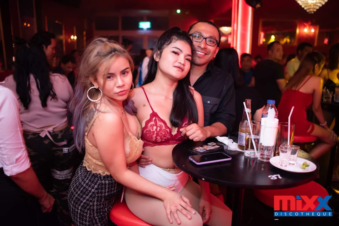 mixx233207.jpg