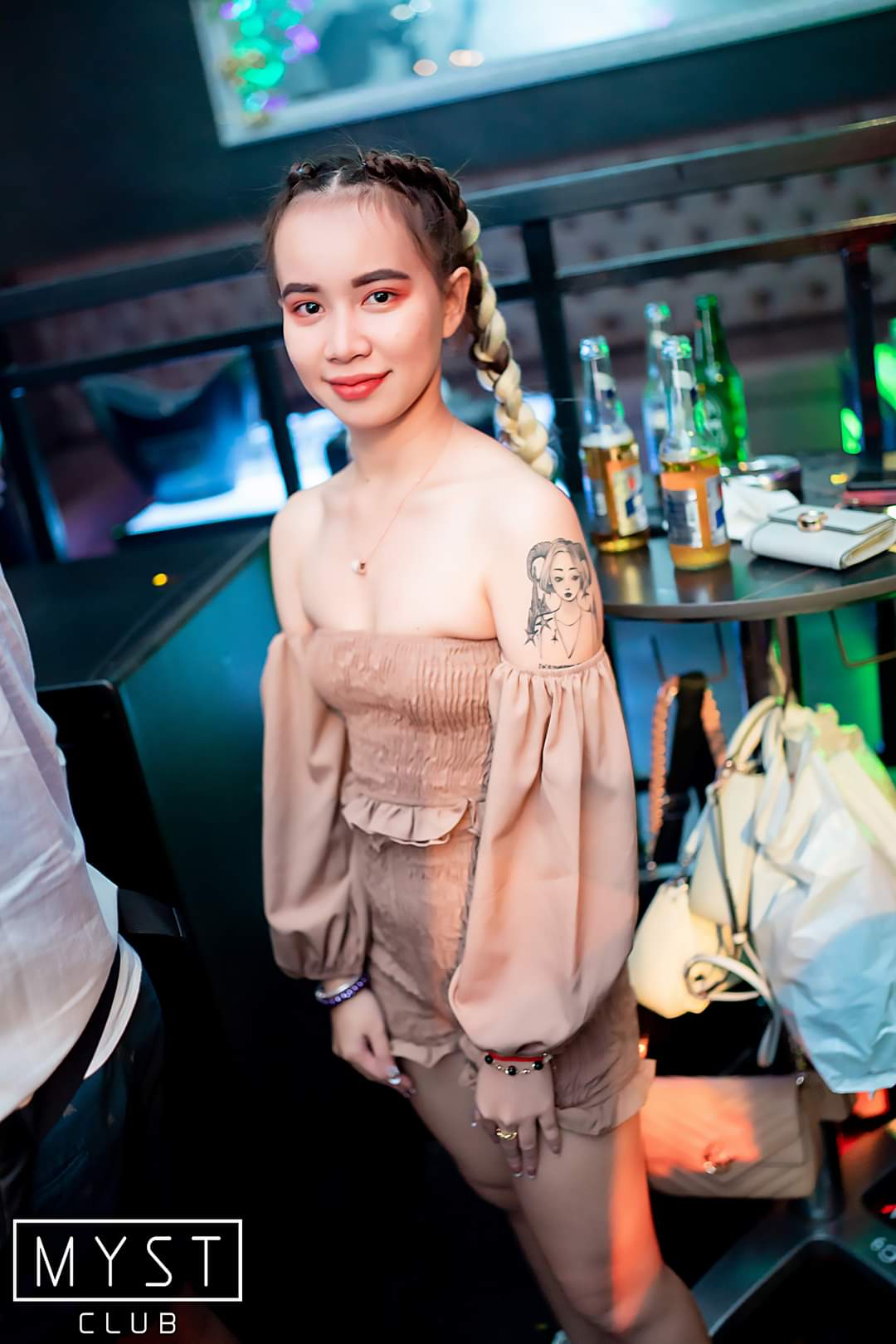 myst2301075.jpg