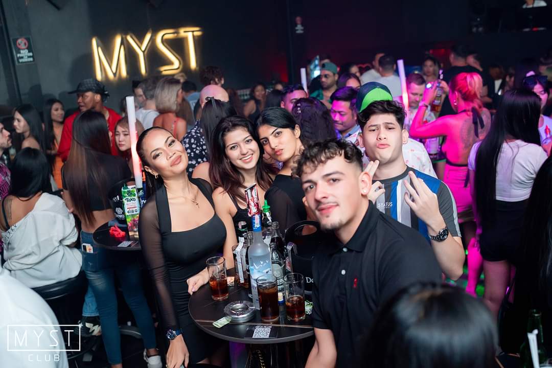 myst2303079.jpg